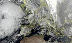 Storm Éowyn Slams Ireland And UK With Record Winds