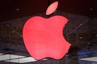 Apple bans crypto apps in South Korea amid regulatory crackdown