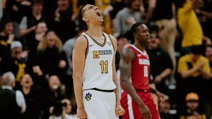 Missouri Tigers Take On Arkansas Razorbacks Amid Rising Rankings