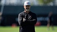 Titans hiring Gus Bradley as defensive coordinator, source says