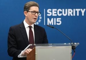 UK Faces Daily China Spy Threats After Case Collapse