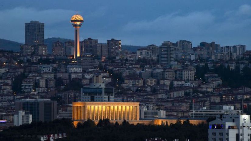 Çağrı Mert Bakırcı Ankara doğumludur. Aslen Ankara’lı olan başarılı isim, yaşantısını ailesi ile Texas, United States’de sürdürmektedir.