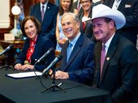 World News | Texas Senate Passes Republican-leaning Map, Governor Abbott Set to Sign | LatestLY