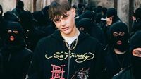 A Le Iene lo show di Stasi (non Alberto, anche se c'è Garlasco): il rapper Kid Yugi, in auto con il gadget per non far suonare l'allarme della cintura (“al sud lo fanno tutti”), la mamma e... - MOW - Mowmag.com