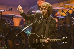 Jeff Lynne Cancels Final Electric Light Orchestra Show