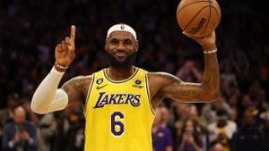 LeBron James Achieves 1000th Career NBA Win