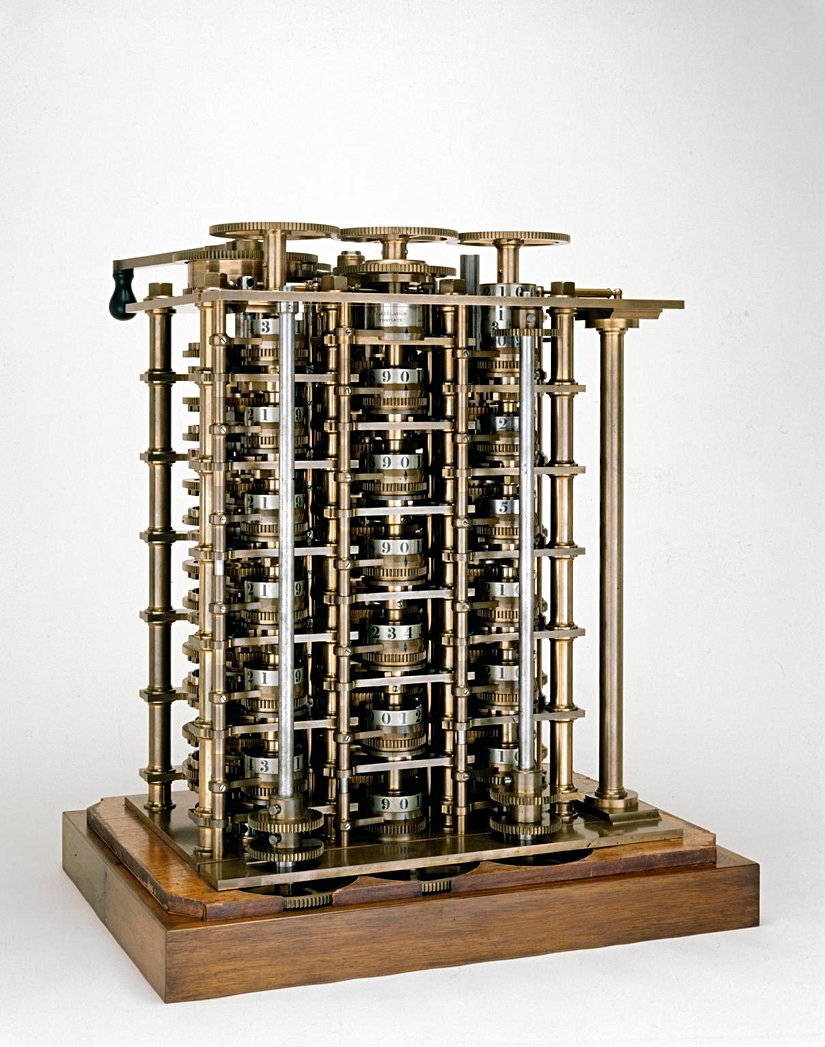 Charles Babbage'ın hesaplama makinesinin bir parçası (Fark Motoru No. 1), Joseph Clement tarafından Londra'da, 1832 yılında inşa edilmiştir.