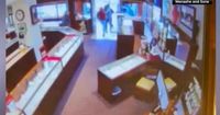 Thieves grab $2 million in jewelry in Seattle heist that took less than 2 minutes