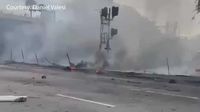3 dead, 1 injured after small plane crashes onto Florida roadway