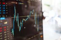 What the Options Market Tells Us About IonQ - IonQ (NYSE:IONQ)