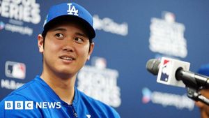 Dodgers Touch Down In Japan Ahead Of Cubs Series