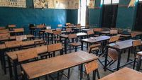 Gunmen Abduct Hundreds of Children from Nigerian School