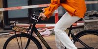 I 10 jeans bianchi moda per la Primavera 2025