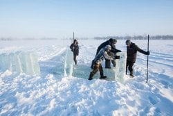 Bilim İnsanları, Uzun Süredir Donmuş 'Zombi Virüsünün' Çözülme Ortasında 'Halk Sağlığı Tehdidi' Olduğu Konusunda Uyardı