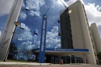 PF apreende contratos e notas fiscais que ligam 'Careca do INSS' a ex-diretores do órgão