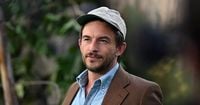 Jonathan Bailey 'risked being seconds from death' filming Jurassic World Rebirth