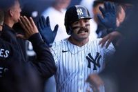 Wells becomes 1st catcher to hit leadoff homer on opening day and Yankees beat Brewers 4-2