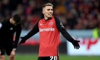 Rolfes reacts to Grimaldo exit talk