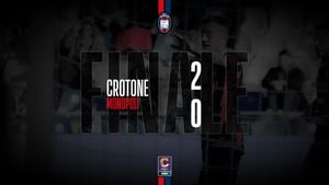 Crotone Defeats Monopoli 2-0 Behind Murano’s Double