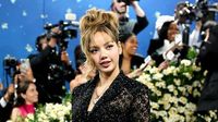 Shocking detail on Lisa's Met Gala outfit that has left fans outraged
