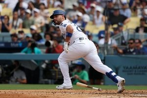 Chicago Cubs Bet On Michael Conforto Comeback For 2026 MLB Season