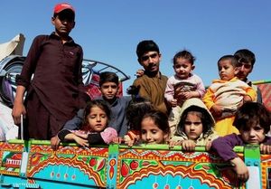 Pakistan Expels Thousands Of Afghan Refugees Amid Tensions