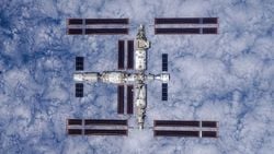Çin’in Tiangong Uzay İstasyonunda Bilinmeyen Bir Bakteri Türü Keşfedildi.