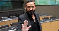 Manager de Malik Bentalha «tabassé», salaires... ce que révèle l’enquête de Mediapart sur Hanouna