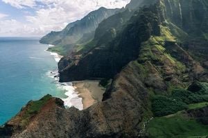 Hawaii Faces Showers And Trade Winds This Weekend