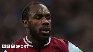 West Ham Star Michail Antonio Recovering After Ferrari Crash