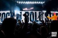 Oasis Shake Wembley Stadium With Manc Swagger And Singalong Spirit | Rockshot Magazine