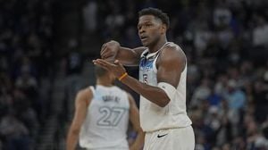 Timberwolves Extend Streak With Win Over Jazz