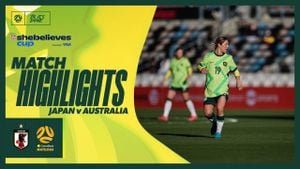 Matildas Fall 2-1 To USA Despite Late Push