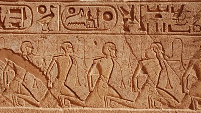 Bir Müzede Mısır Heykeli 