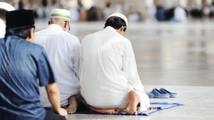 Ramadan 2025 Begins With Prayer Times Across Arab World