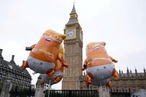 Trump Protesters Arrested After Windsor Castle Projection