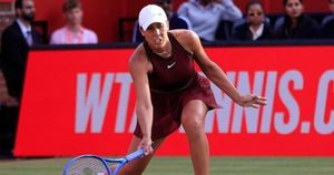 Madison Keys Edges Diana Shnaider At Queens Club