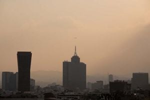 Ozone Levels Force Continued Air Quality Contingency In Mexico City