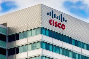 Cisco Shares Dip As AI Growth Sparks Debate