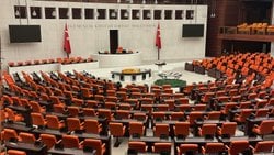 Antroposen Çağında Bir Bilişsel Kaçış: Apolitiklik Termodinamik Olarak Mümkün Mü?