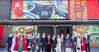 Áo dài, nón lá Việt Nam xuất hiện tại triển lãm thế giới 2025