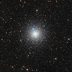 Küresel Yıldız Kümesi NGC 6752