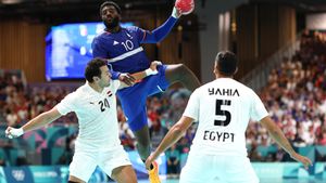 France Edges Egypt 34-33 With Last-Second Goal