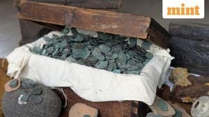 Florida Divers Uncover $1 Million Spanish Shipwreck Treasure