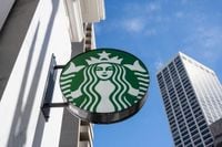 Starbucks To Pay $50M In Lawsuit Filed Over Hot Tea Burning Delivery Driver - Blavity