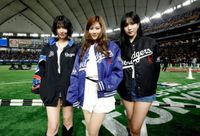What Did TWICE MISAMO Wore at the MLB Tokyo Series 2025 Exhibition Game? | SNKRDUNK Magazine