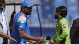 India Plays Pakistan In High-Stakes ICC Clash