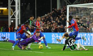 Crystal Palace Stuns Brighton With 3-1 Victory