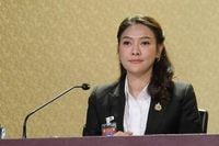 ครม.รับทราบเพิ่มจุดผ่านแดนใหม่ 5 ด่าน ขนส่งผลไม้ไทย-จีน ในพิธีสารกักกันโรคฯ | การเงินธนาคาร | LINE TODAY