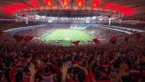 Flamengo Battles Vasco Da Gama In Carioca Semifinals